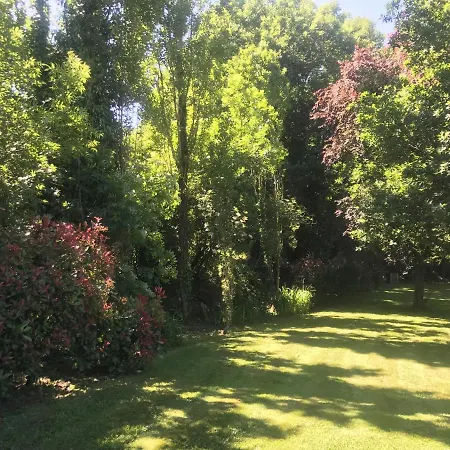 Chez Mima Samadet