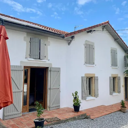 Chez Mima Samadet